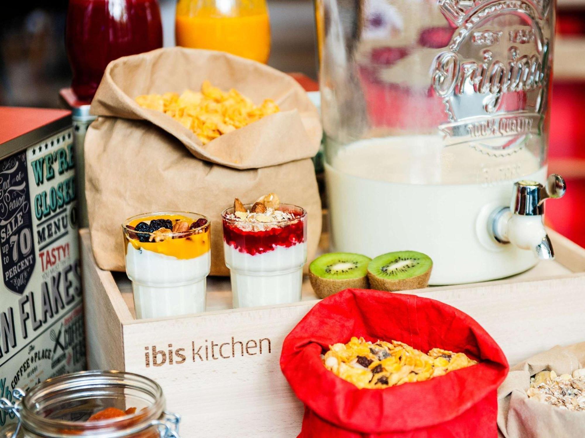 Ibis Lyon Est
