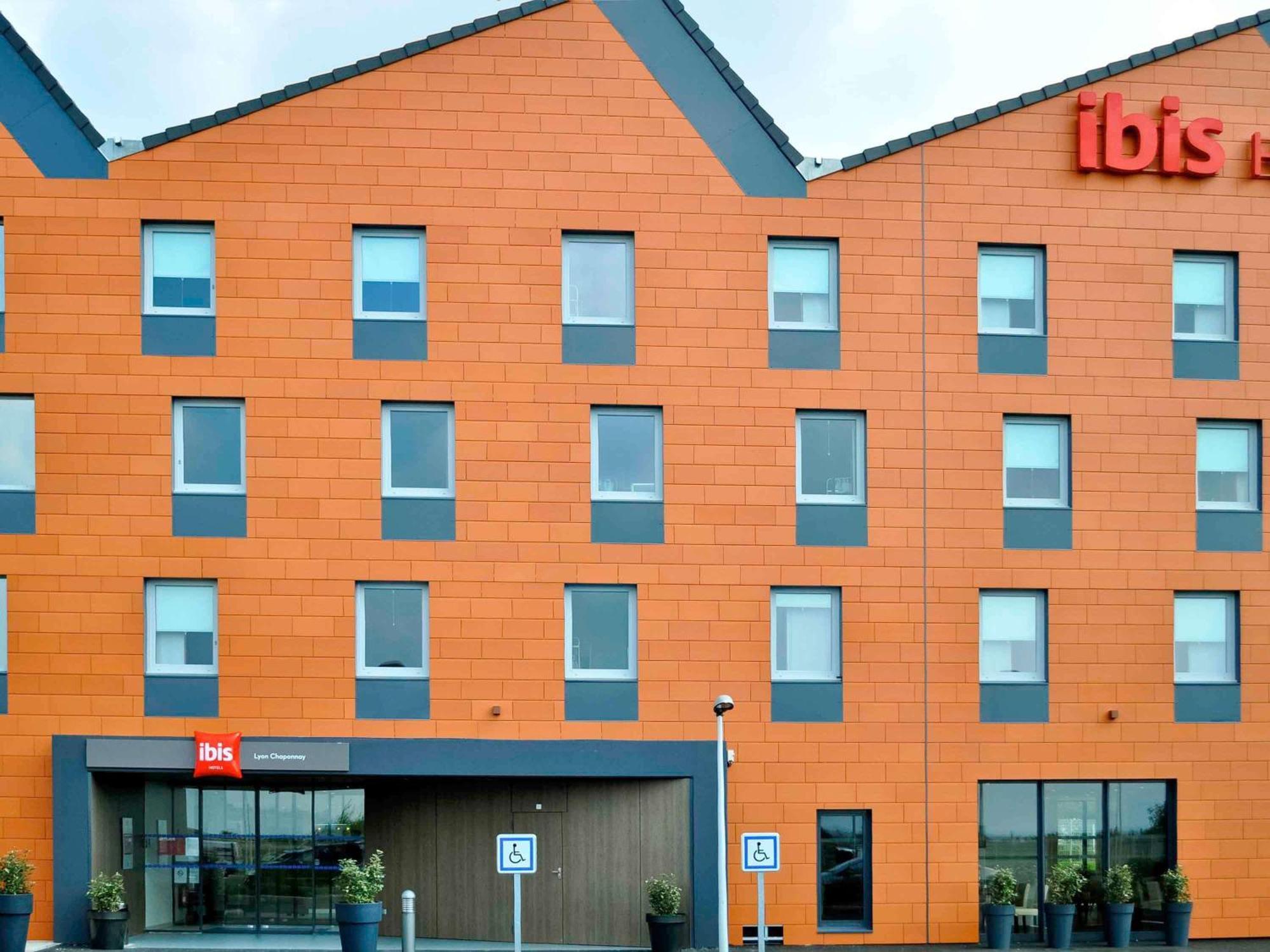 Hotel Ibis Lyon Est 3*