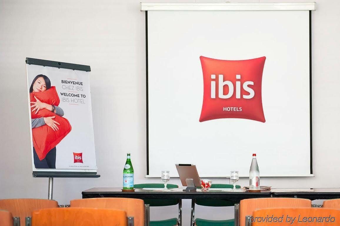 Ibis Lyon Est Hotel Chaponnay